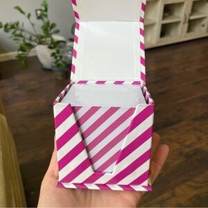 Mademoiselle NIQUEA.D Sticky Memo Block